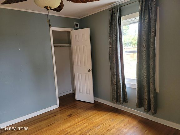 5th image of 2121 Karnswood Dr