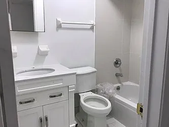 Rented by Metropolitan Brokers Inc.