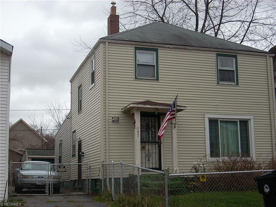 1st image of 3653 E 143rd St