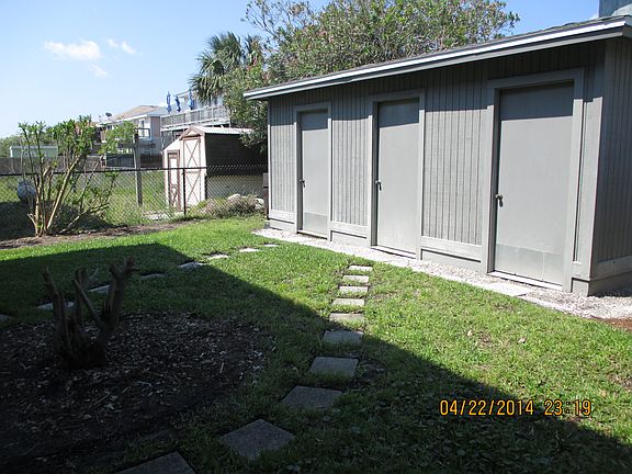 5th image of 737 N Fletcher Ave