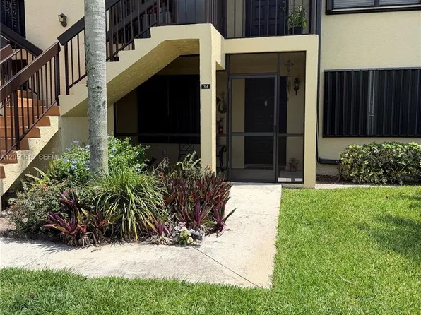 4701 Lucerne Lakes Blvd E APT 104, Lake Worth, FL 33467