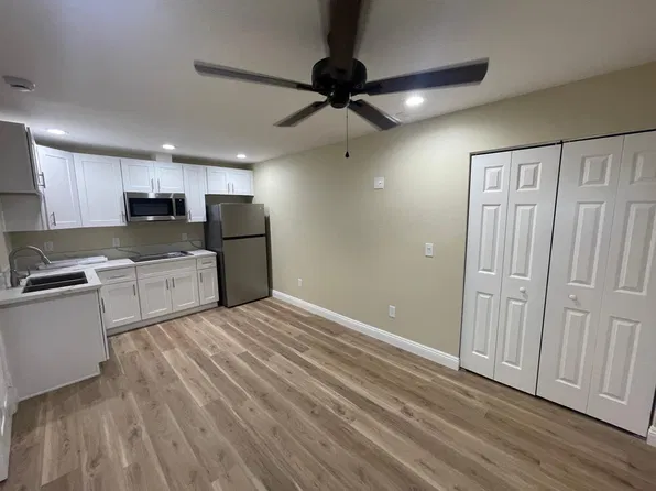 39598 Calle Casablanca #2, Murrieta, CA 92563