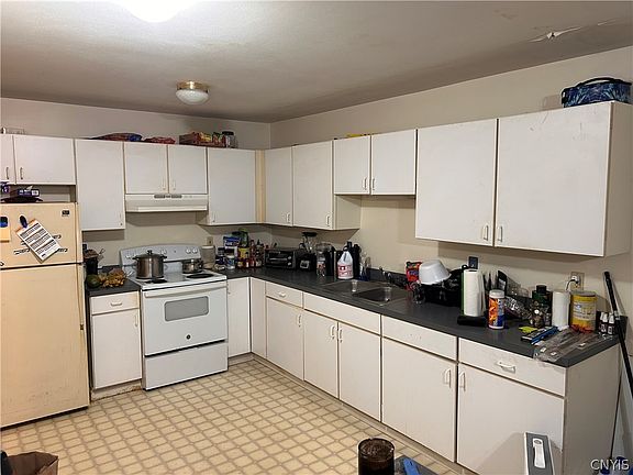 4th image of 104 Depalma Ave