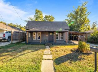 306 Hall St, Whitesboro, TX 76273