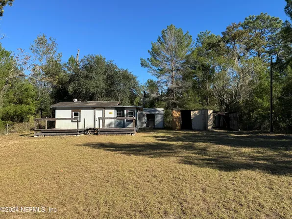 662 HILLSBOROUGH Avenue, Florahome, FL 32140