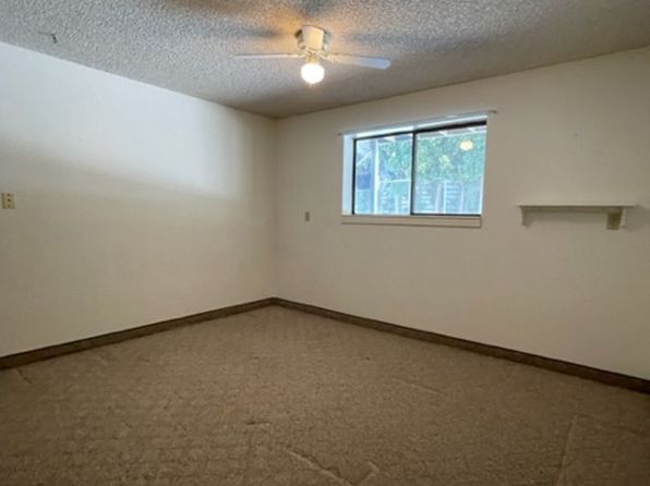 810 Warner Dr APT C, Lewiston, ID 83501