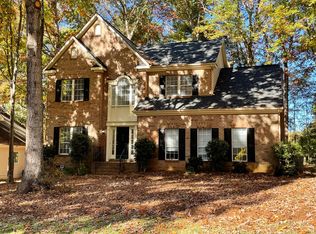 4829 Derbyshire Dr, Charlotte, NC 28270