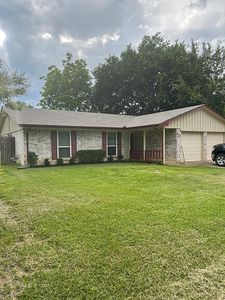 602 S Magnolia St, Aubrey, TX, 76227