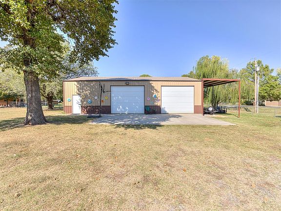 3rd image of 2901 Havenwood Dr