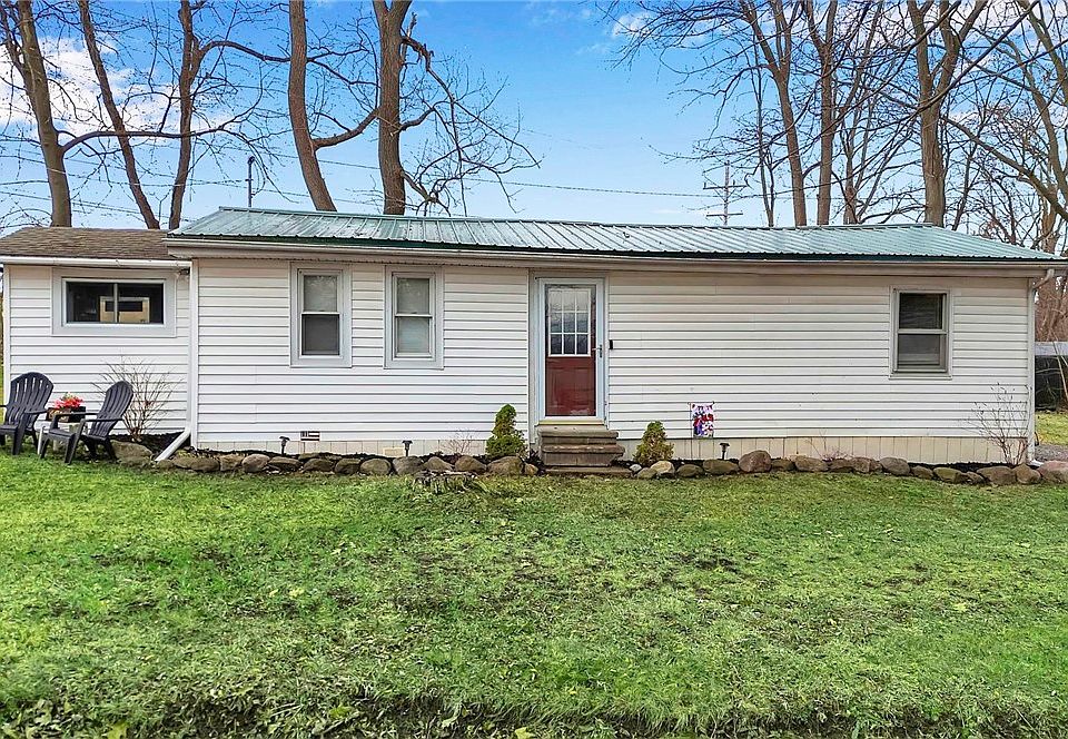 1st image of 6816 Lakeshore Dr