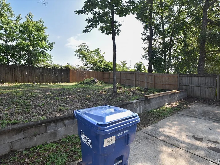109 Mountain Laurel Rd — Photo 8