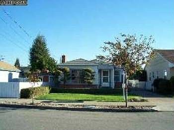 1st image of 573 Elsie Ave