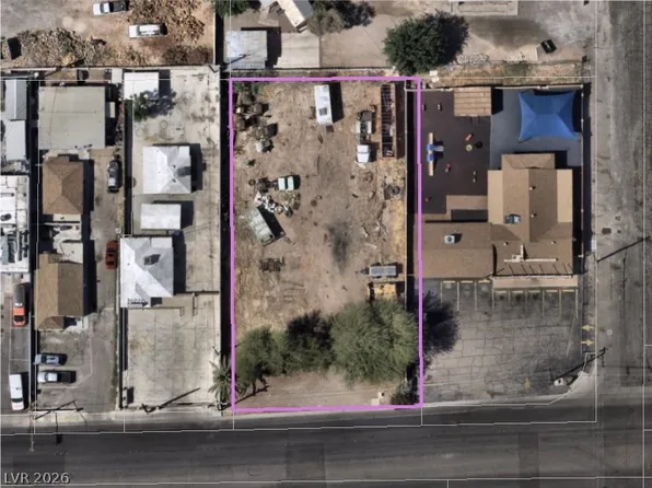 3702 Vegas Dr, Las Vegas, NV 89108
