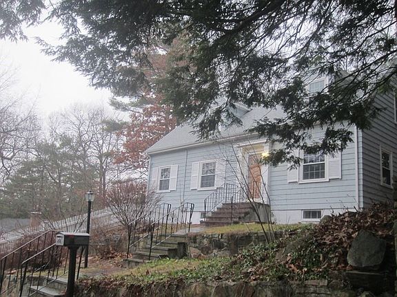 2nd image of 22 Dayton Ave