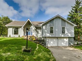 8160 NW Beaman Dr, Kansas City, MO 64151