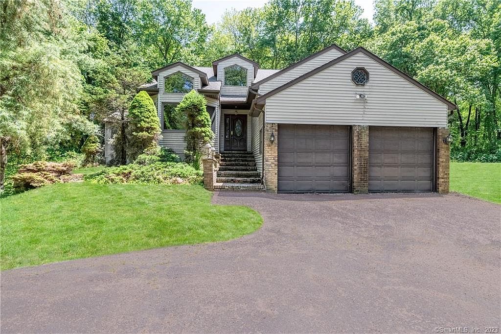 119 Currituck Rd, Newtown, CT 06470 Zillow