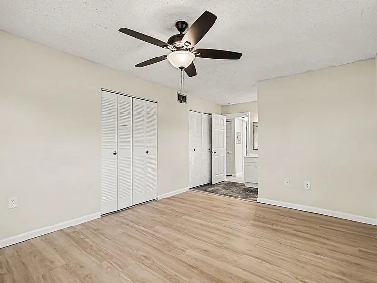 3135 Shady Dell Ln #239 — Photo 14