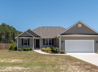 585 W Denny Ave, Pinebluff, NC 28373