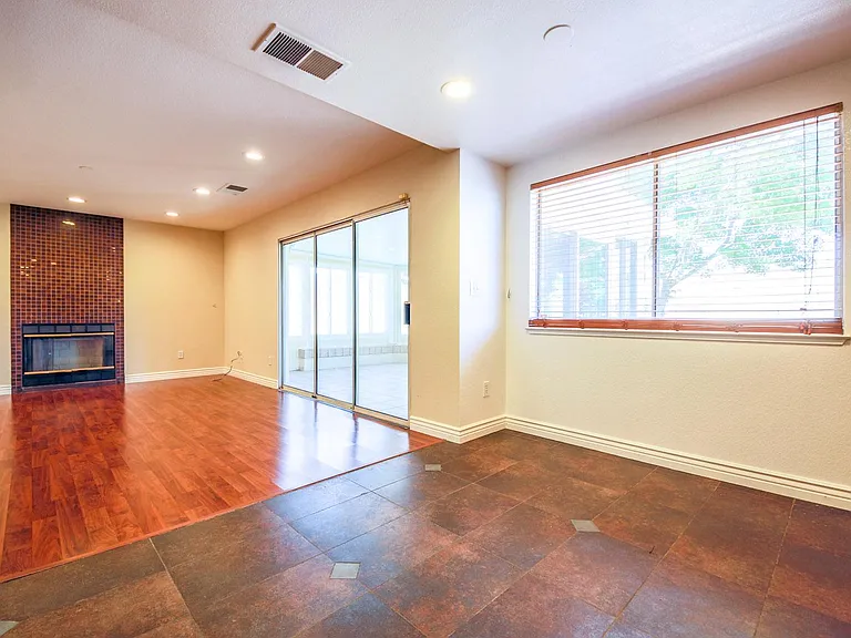 4481 Shorebird Dr — Photo 15