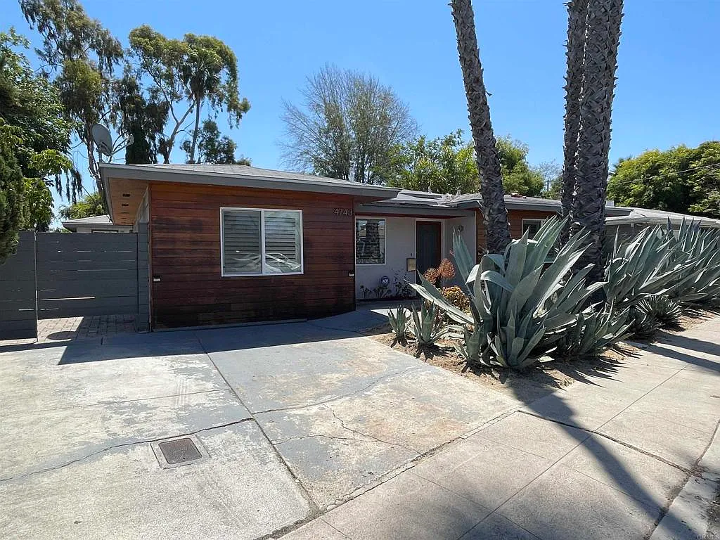 4 bed, 1497 sqft, $4,600 — Photo 2