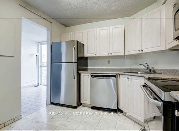 5th image of 41 Markbrook Ln #1505