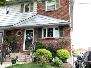 35 Barbara St, Staten Island, NY 10306