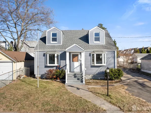280 Columbus Ave, Woodbridge, NJ 07095