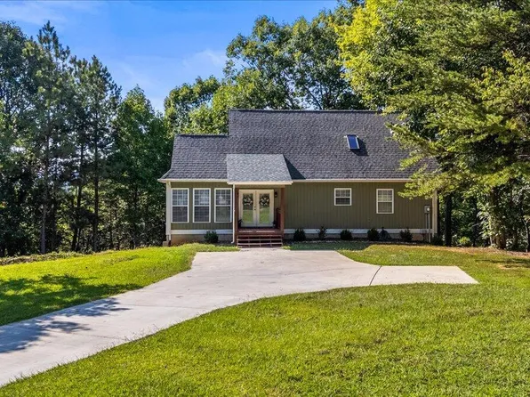 99 N Ridge Dr, La Fayette, GA 30728
