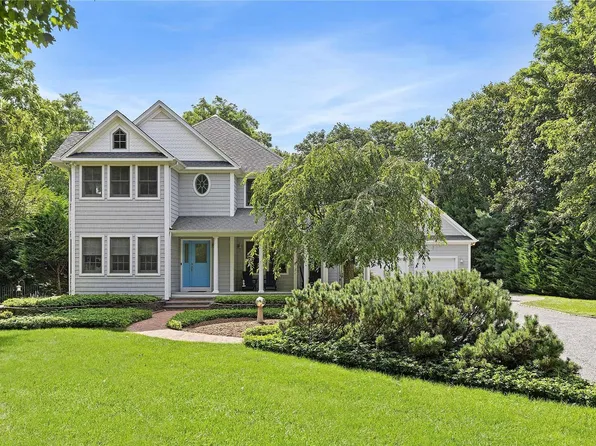 3 E Moriches Boulevard, East Moriches, NY 11940