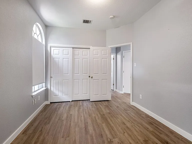 3413 Ruby Red Dr — Photo 14