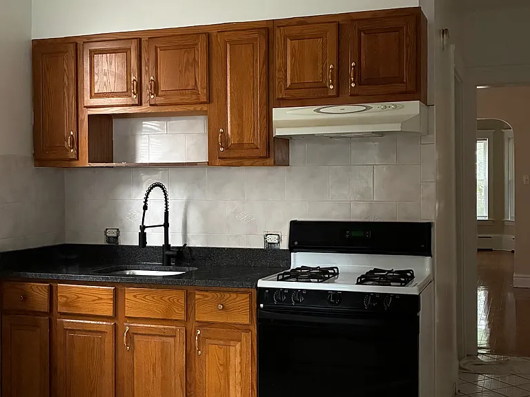 3244 W Belle Plaine Ave #1 — Photo 11