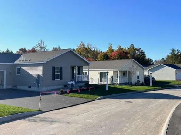 28 Camden Road, Berwick, ME 03901