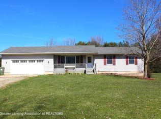 1086 Tyler Ln, Charlotte, MI