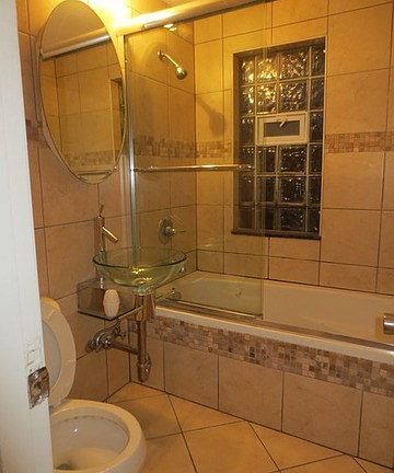 3rd image of 2092 Sherwin Ave