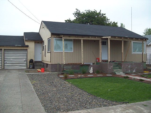 1st image of 244 Avery St