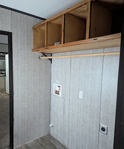 168 Harvey Rd — Photo 9