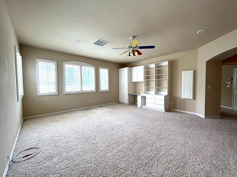 2237 Timber Rose Dr — Photo 25
