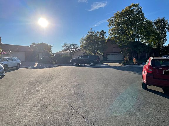 4th image of 6018 Hillandale Ct