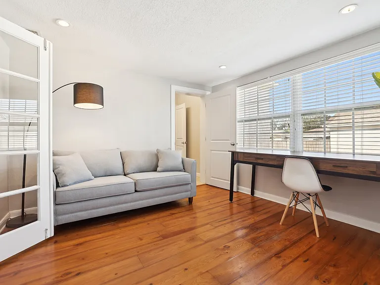 1003 W Princeton St — Photo 9