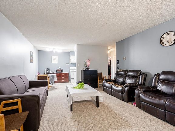 5th image of 15238 100th Ave #209