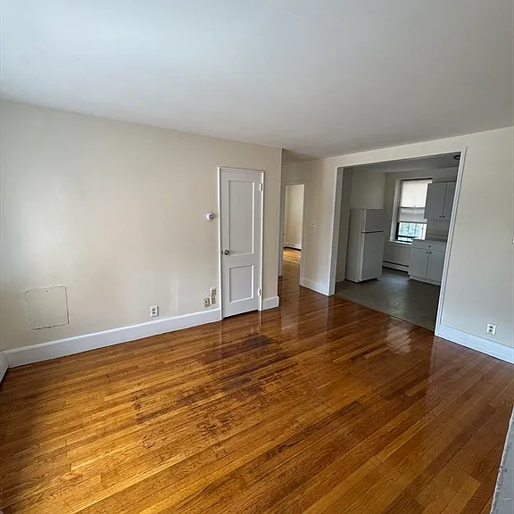 11 Victory Rd #30 — Photo 1
