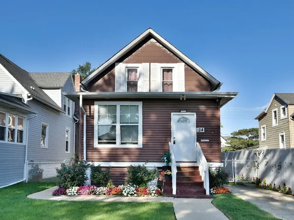 124 N 11th Ave, Melrose Park, IL 60160