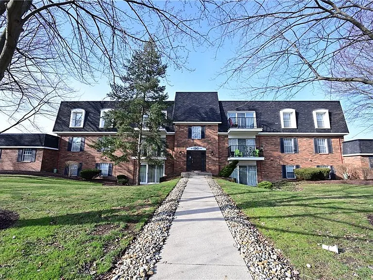 1900 King James Pkwy #101 — Photo 10