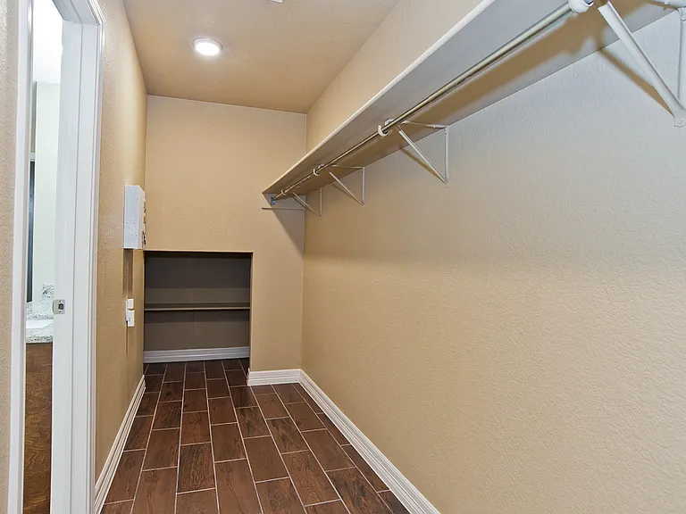 318 Kissimmee Dr — Photo 24