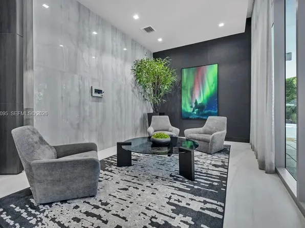 17550 Collins Ave #1003, North Miami Beach, FL 33160