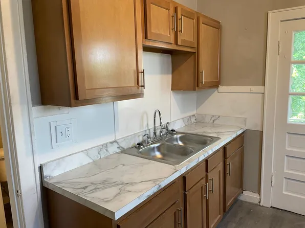 1310 Grosscup Ave #2, Dunbar, WV 25064