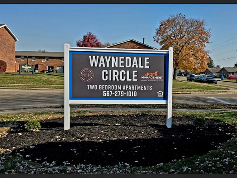 Waynedale Circle Apartments — Photo 49