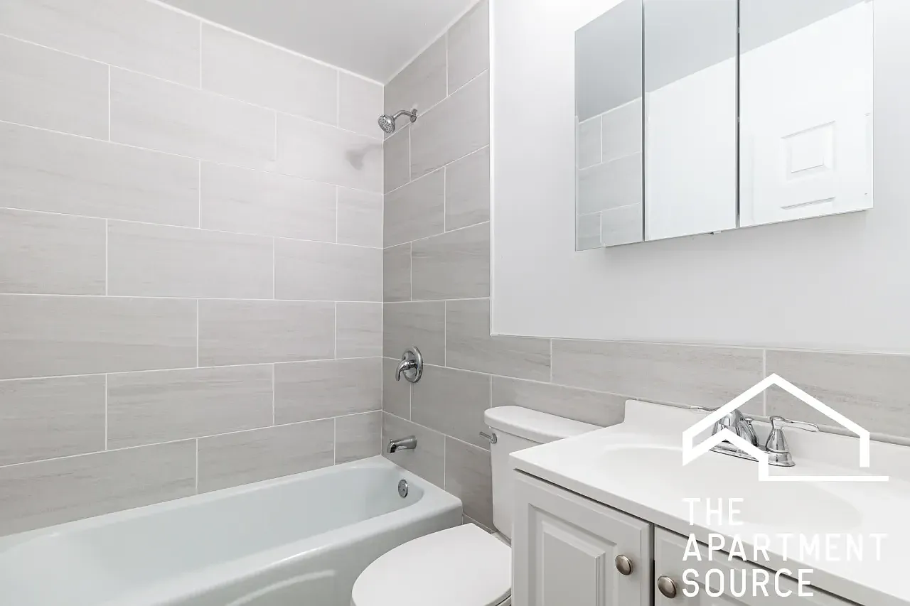 1 bed, 700 sqft, $1,950 — Photo 2