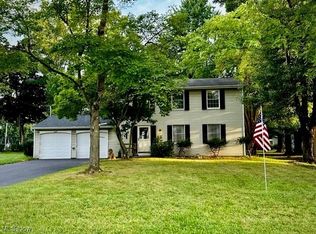 8080 Glen Oaks Dr NE, Warren, OH