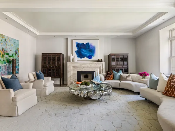 22 East 82nd Street image 1 of 9